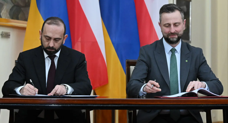 Polşa və Ermənistan arasında hərbi-texniki əməkdaşlıq haqqında saziş imzalanıb