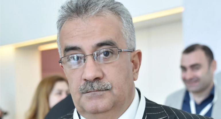 Aktrisa direktoru məhkəməyə verdi: Töhməti ləğv etdirdi