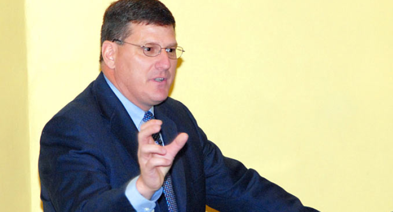 Ritter: İranın Rusiya və Çinə ehtiyacı yoxdur, təkbaşına qalib gəlir