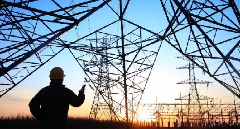 Bu ölkədə elektrik enerjisinin verilişi tamamilə dayandırılıb
