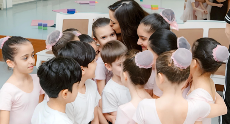Leyla Əliyeva Bakı Xoreoqrafiya Akademiyasının qonağı olub