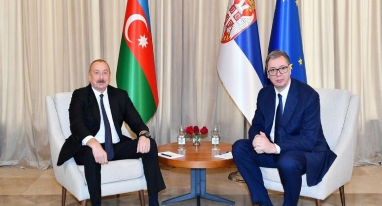 İlham Əliyevlə Aleksandar Vuçiç arasında telefon danışığı olub