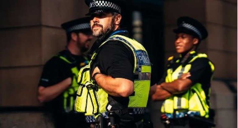 İranın Londonda yəhudi icmasını izləyən casus şəbəkəsi ifşa edildi