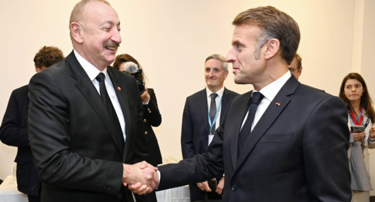 Parisdən verilən mesaj: Makronun Azərbaycan dilində paylaşımı nəyin göstəricisidir?