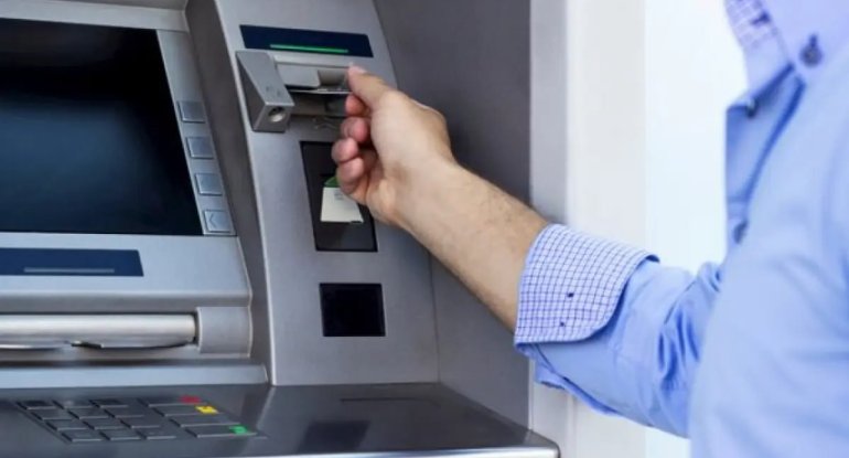 Bu saatlarda qətiyyən&nbsp;ATM-dən&nbsp;pul çıxartmayın!