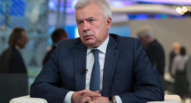 Vahid Ələkbərov Rusiyanın ən varlı üçüncü adamı oldu - 29 milyard yarım