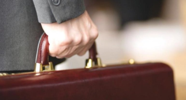 44 nəfər işdən çıxarıldı: kütləvi ixtisar olub