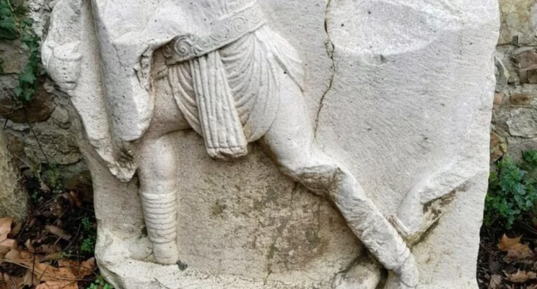 İtaliyada maraqlı arxeoloji TAPINTI