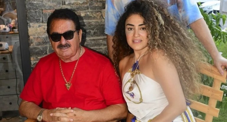 İbrahim Tatlısəs qızını məhkəməyə verdi