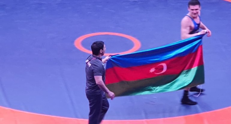 Elmin Əliyev Avropa çempionu oldu - FOTO