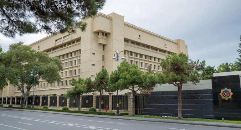 "Bloqerlər"in saxta fotoları - DTX &nbsp;yalanları ifşa edib