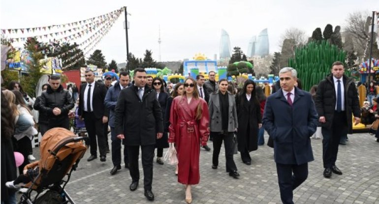 Alena Əliyeva Novruz yarmarkasını ziyarət edib