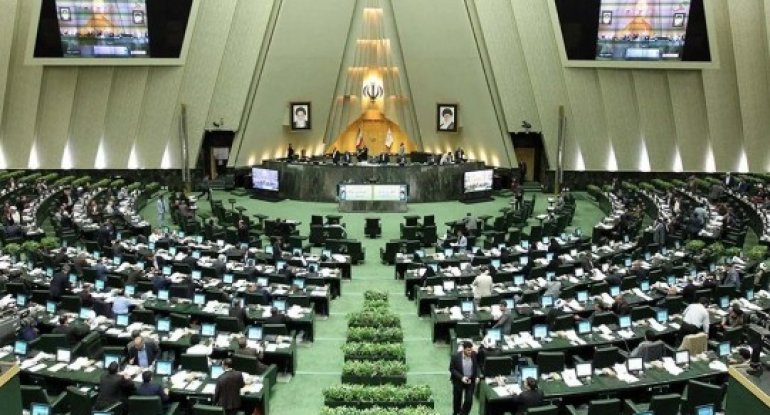 İran parlamentinin sədri Tehranın Vaşinqtonla danışıqlar aparmadığını bildirib