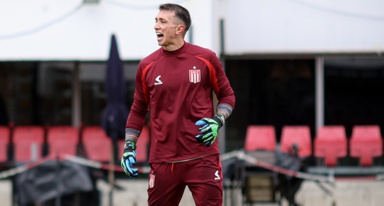 Muslera yenidən qayıtdı