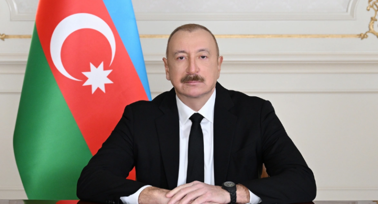 İlham Əliyev yunanıstanlı həmkarını milli bayram münasibətilə təbrik edib