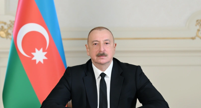 İlham Əliyev banqladeşli həmkarını milli bayram münasibətilə təbrik edib