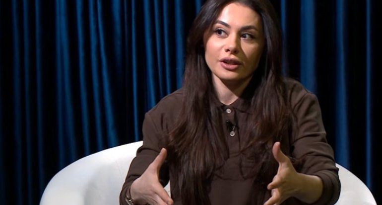 "Qızlar, sosial şəbəkələrdə mesajlara cavab verməyin"