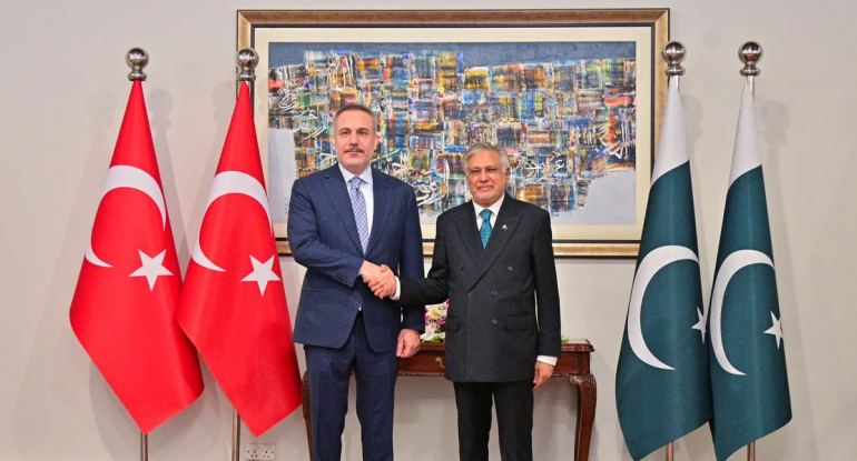 İran böhranı ilə bağlı danışıqlar başlayır