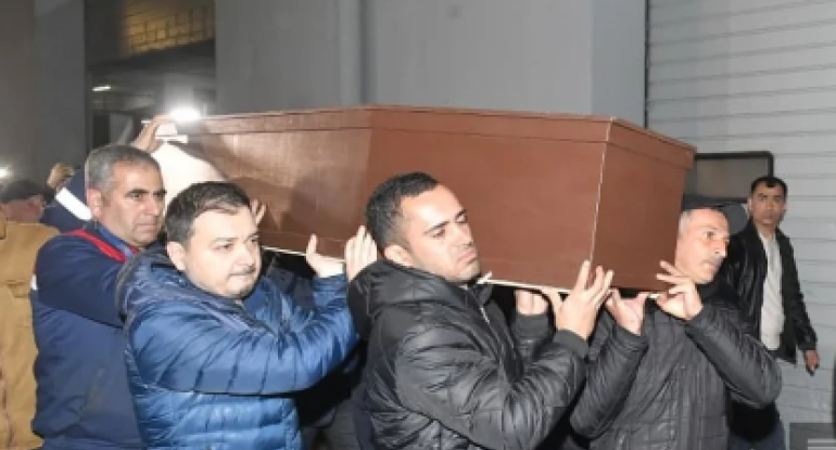 Xalq artisti Rasim Balayevin cənazəsi Bakıya gətirilib - FOTO