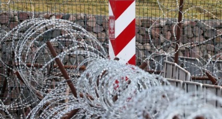 Polşa Ukrayna ilə sərhəddə təhlükəsizliyi gücləndirir - Elektron baryer quraşdırılacaq