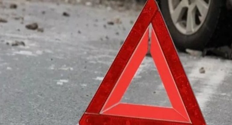 Goranboyda avtomobil piyadanı vurub öldürdü