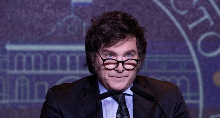 Argentina prezidenti mübahisə predmeti olan adaları gündəmə daşıdı