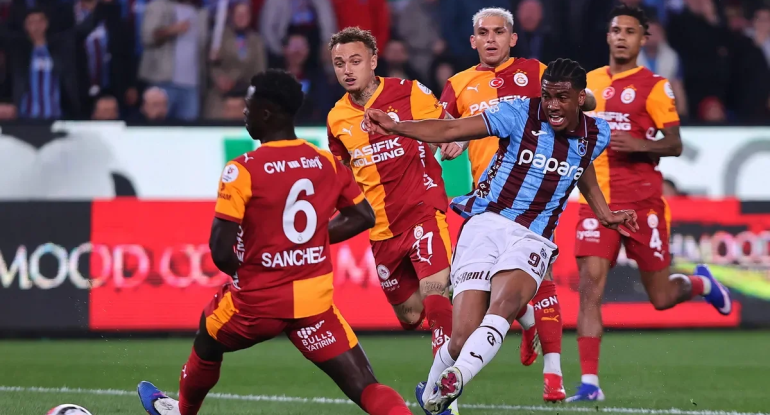 Türkiyə Superliqası: "Qalatasaray" Trabzonda xal itirdi