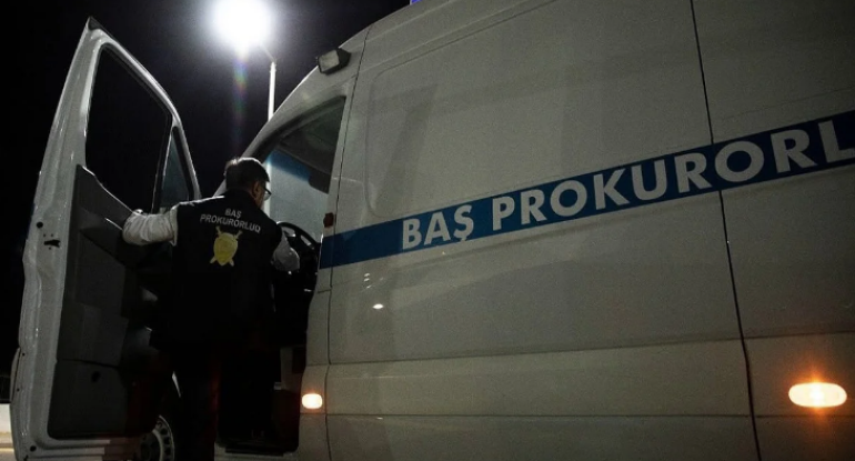 Prokurorluq orqanlarına məxsus nəqliyyat vasitələri operativ kateqoriyaya daxil edilir