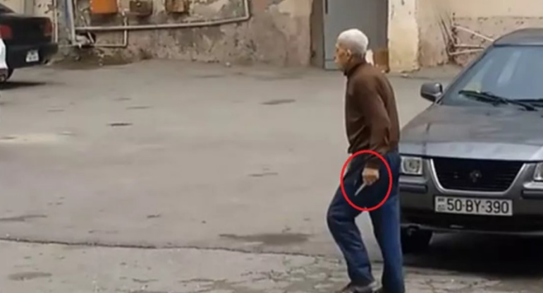 Sumqayıtda TƏHLÜKƏ: Azyaşlıları təhdid edən şəxslə bağlı araşdırmalara başlanıldı - FOTO - VİDEO