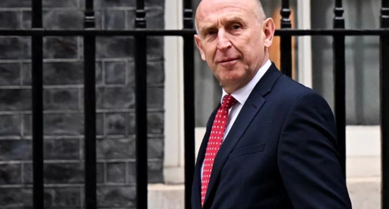 Londondan Moskvaya: &ldquo;Sizi və fəaliyyətinizi görürük&rdquo;