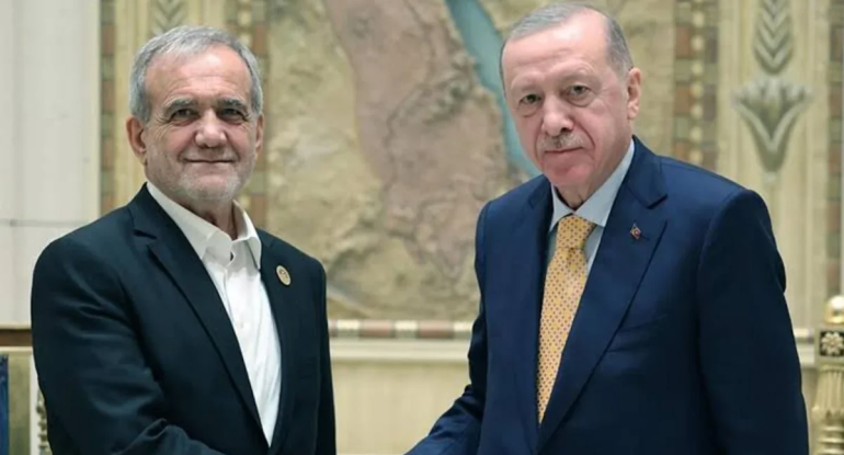 Ərdoğan Pezeşkianla danışdı