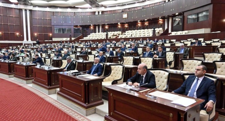 MM-də təklif: Bu əmələ görə cərimə 1000-dək qaldırılsın