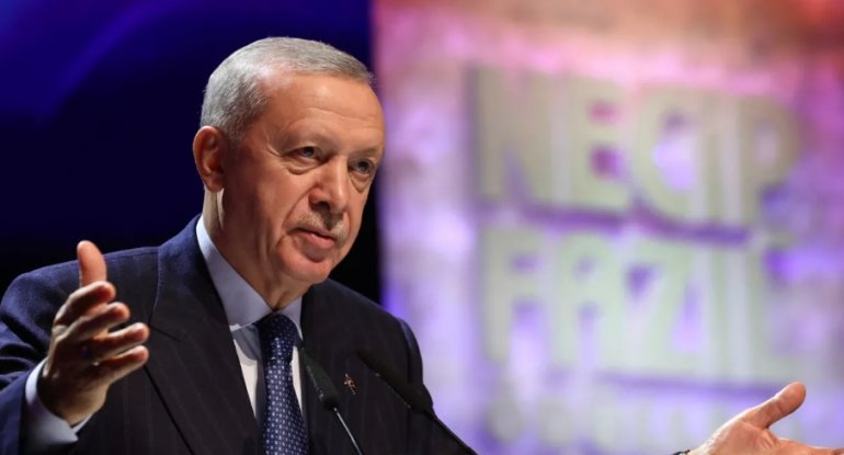 Ərdoğan: Heç kim Türkiyəyə və prezidentinə barmaq silkələməyə bilməz