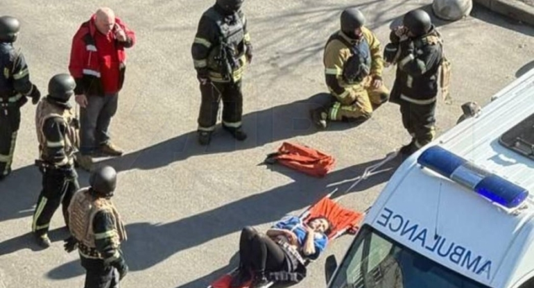 Kiyevdə dəhşətli silahlı insident: Ölənlər var, cinayətkar məhv edilib