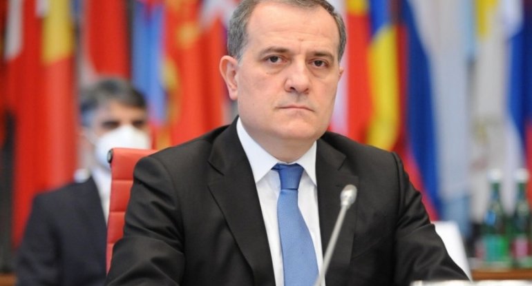 Ceyhun Bayramov BMT-nin sessiyasında iştirak üçün Taylanda səfər edib