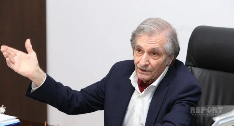 Fərhad Xəlilov: Əsərlərimi Bakıda satmıram, bilirəm ki, o qiymətə heç kəs almayacaq