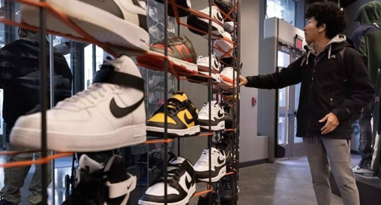 "Nike" reklamı tənqid atəşinə tutuldu: Şirkət üzr istəməyə məcbur oldu