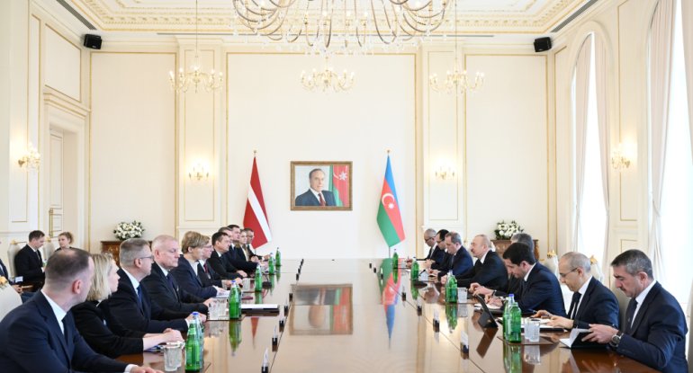 Azərbaycan və Latviya prezidentləri görüşüb,&nbsp;sənəd mübadiləsi olub - YENİLƏNİB