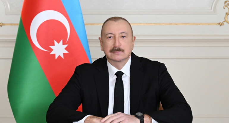 Prezident latviyalı həmkarını Azərbaycan-Ermənistan sülh prosesi barədə məlumatlandırıb