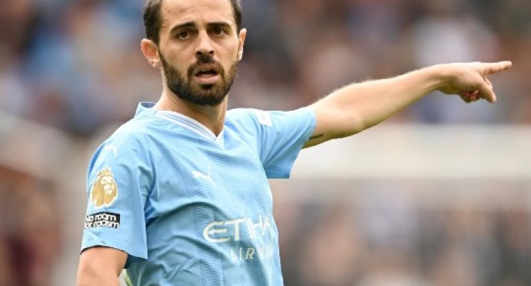 "Arsenal" Bernardu Silvanı transfer etmək istəyən klubların siyahısına daxil olub