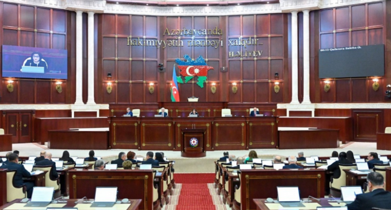 Milli Məclis MSK-nın yeni tərkibini formalaşdırmasını müzakirə edir