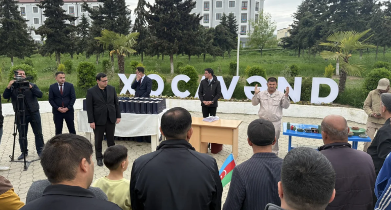 Xocavənd şəhərinə çatan növbəti 39 ailəyə mənzillərin açarları təqdim edilib - FOTO