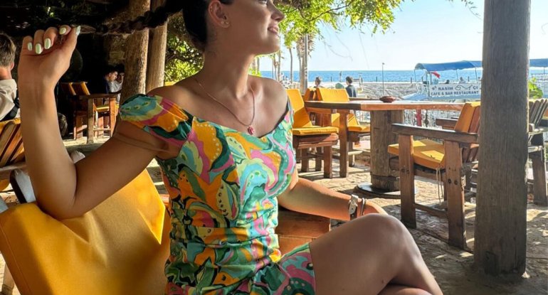 "Komedixana"nın aktrisası özünə yeni iş TAPDI