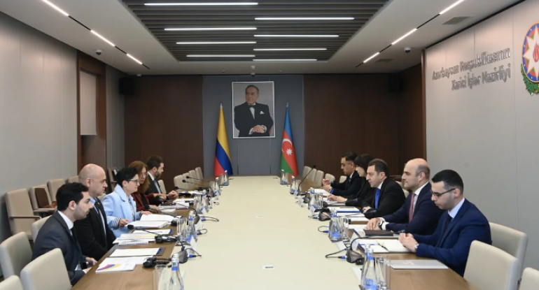 Azərbaycan və Kolumbiya arasında siyasi məsləhətləşmələr olub