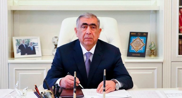 Saleh Məmmədov pul ayırmadı: Aylardır maaşsız qaldılar - FOTO
