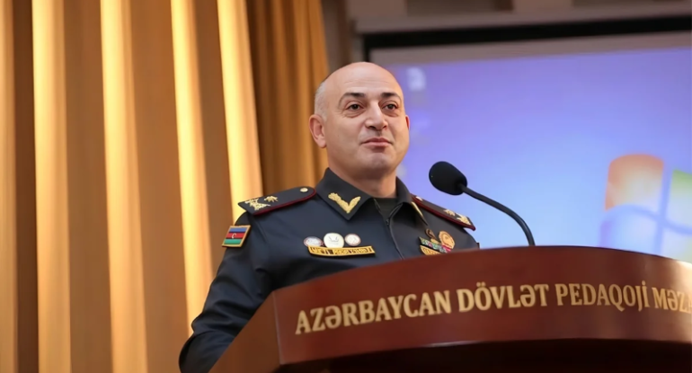 Məşhur general professor oldu