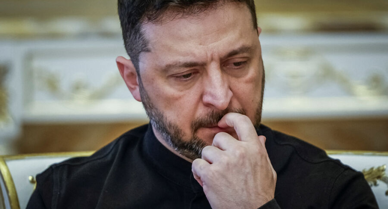 Zelenski onlara qarşı sanksiyalar tətbiq etdi