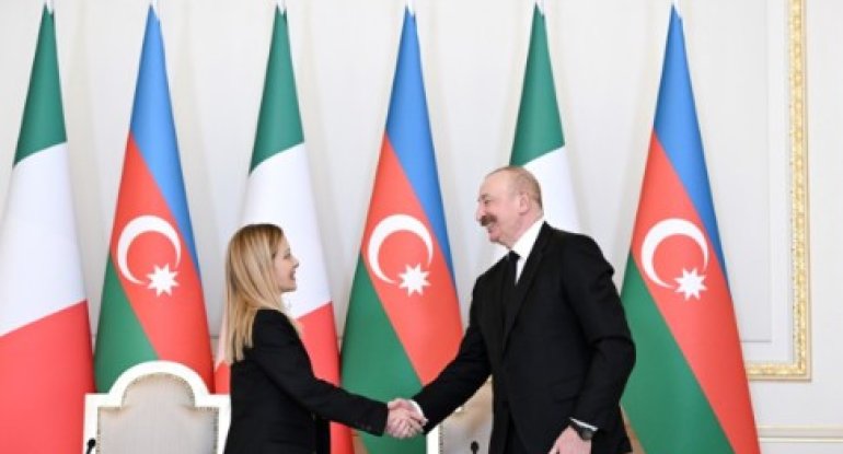 Ciorcia Meloninin Azərbaycana səfəri başa çatıb