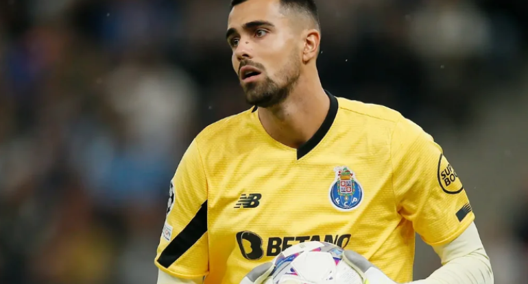 "Real" "Portu"nun qapıçısı Dioqu Koştanı transfer etmək istəyir