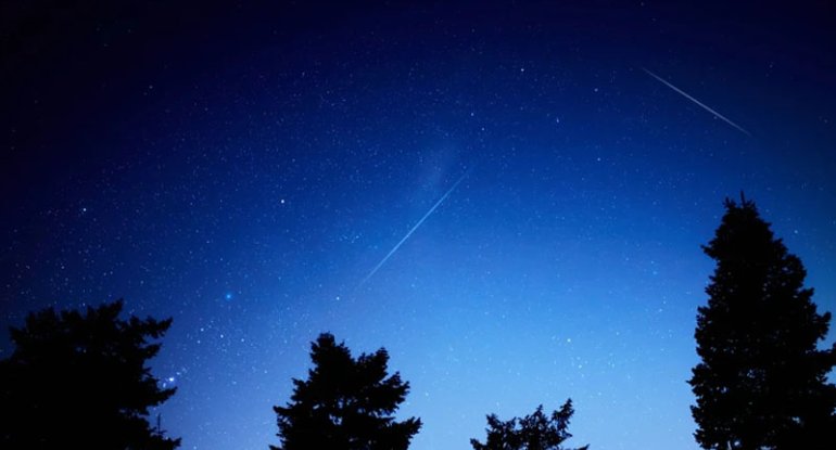 Mayda səma "axan ulduzlar"la dolacaq: Meteor yağışı başlayır
